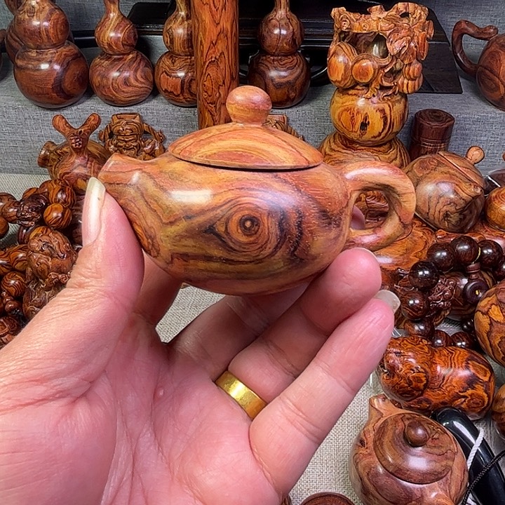 黄花梨/降香黄檀越南黄花梨工艺品