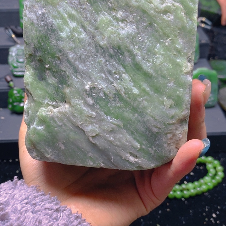 和田玉未镶嵌珠宝半成品