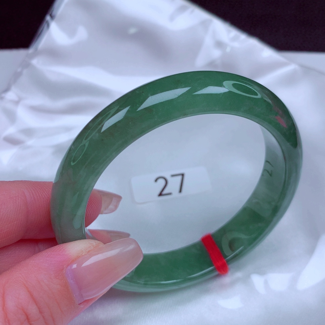 翡翠未镶嵌手镯手镯