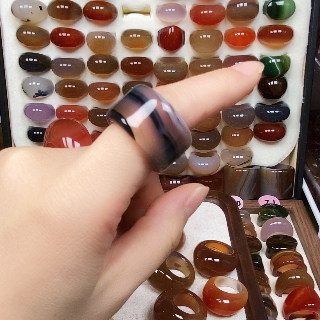 一****玛瑙/玉髓未镶嵌戒指