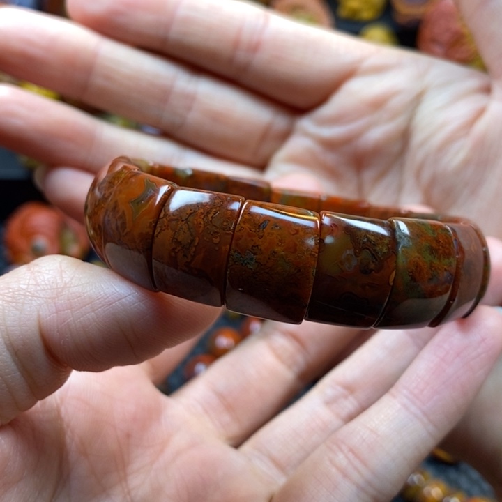 凤***花玛瑙/玉髓未镶嵌手牌战国红手牌