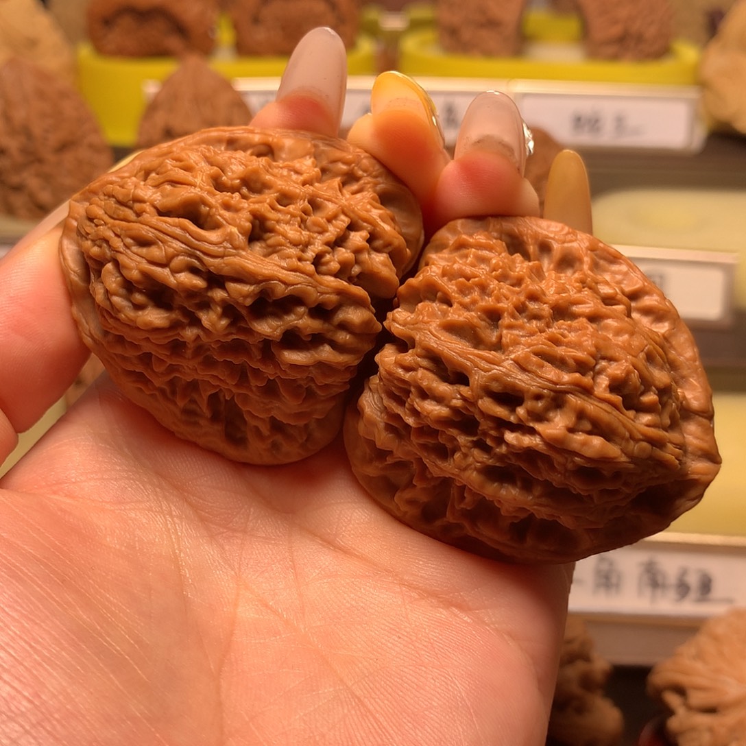 吊坠文玩核桃涿鹿三角南疆石45精品