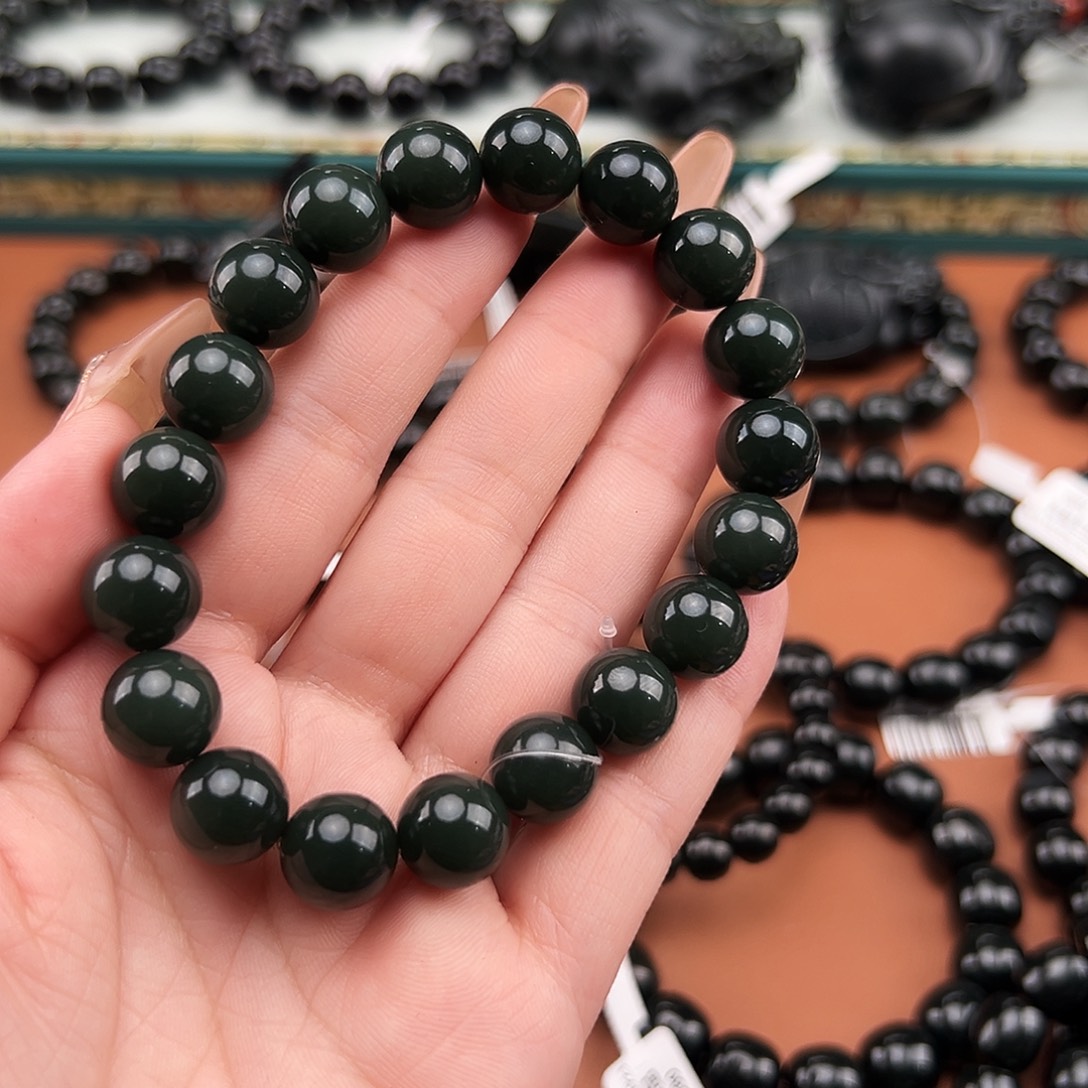 @***❀和田玉未镶嵌手串