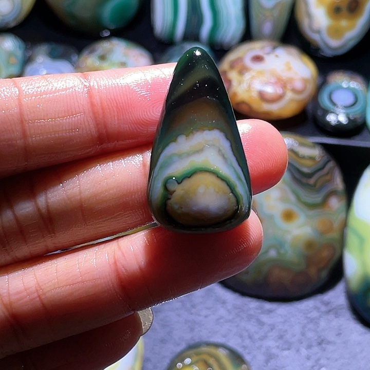 玛瑙/玉髓珠宝奇石未镶嵌