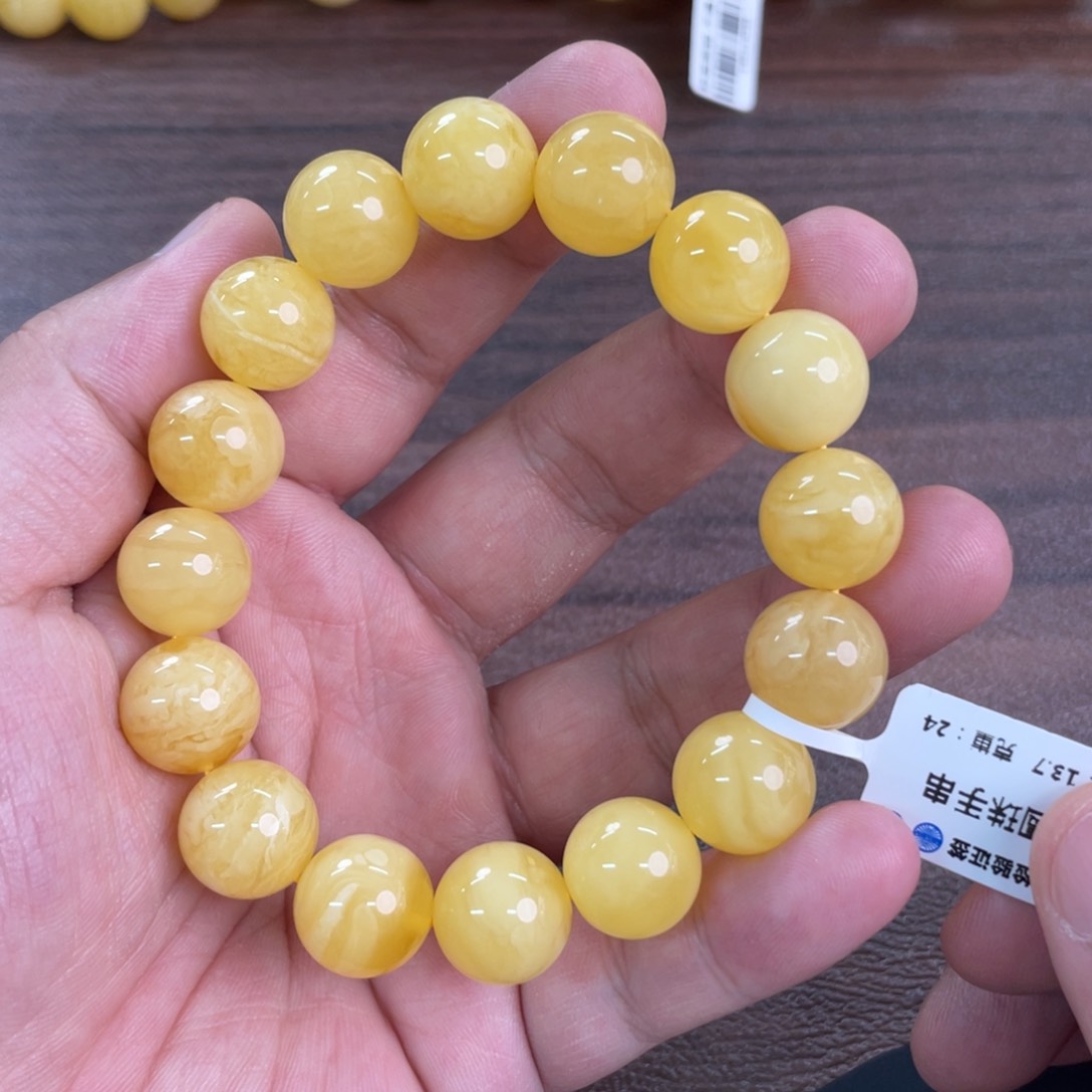 未镶嵌琥珀裸石00900000