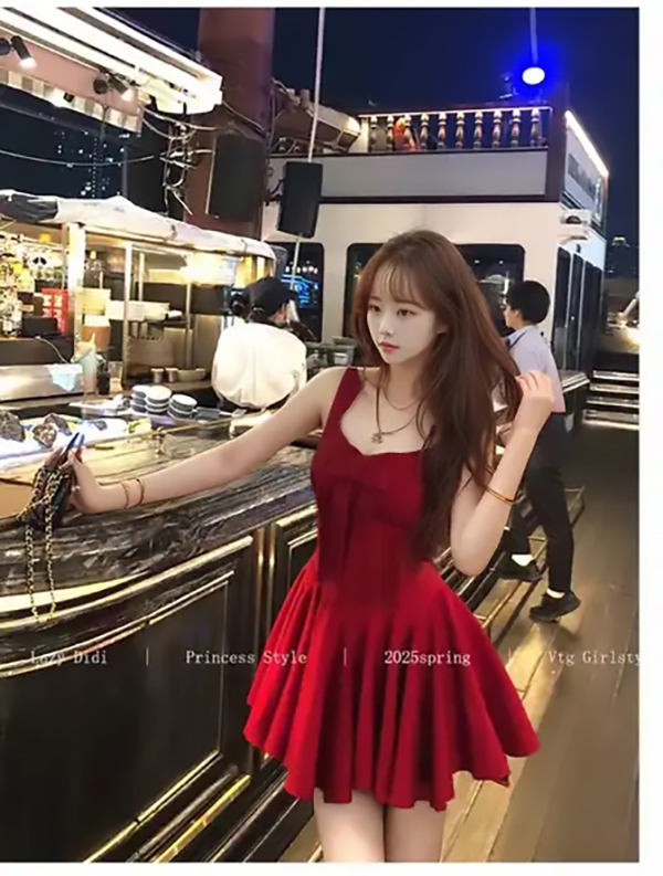 K8285爆款mm新款纯欲风无袖吊带连衣裙女夏季出游气质收腰a字短裙