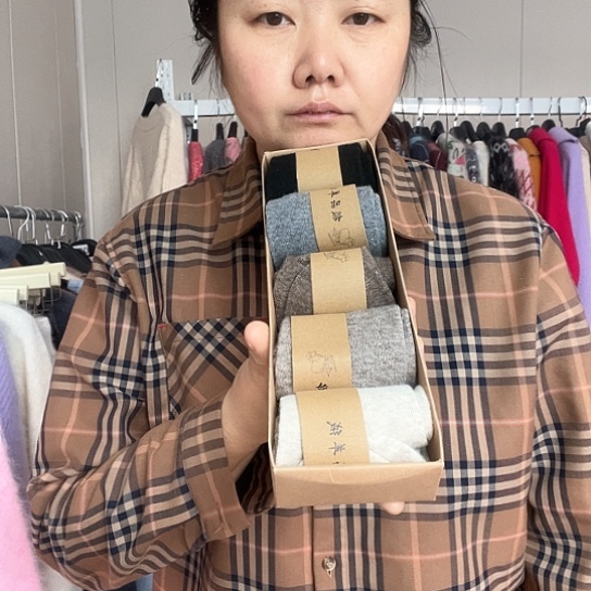 男士袜子一盒五双