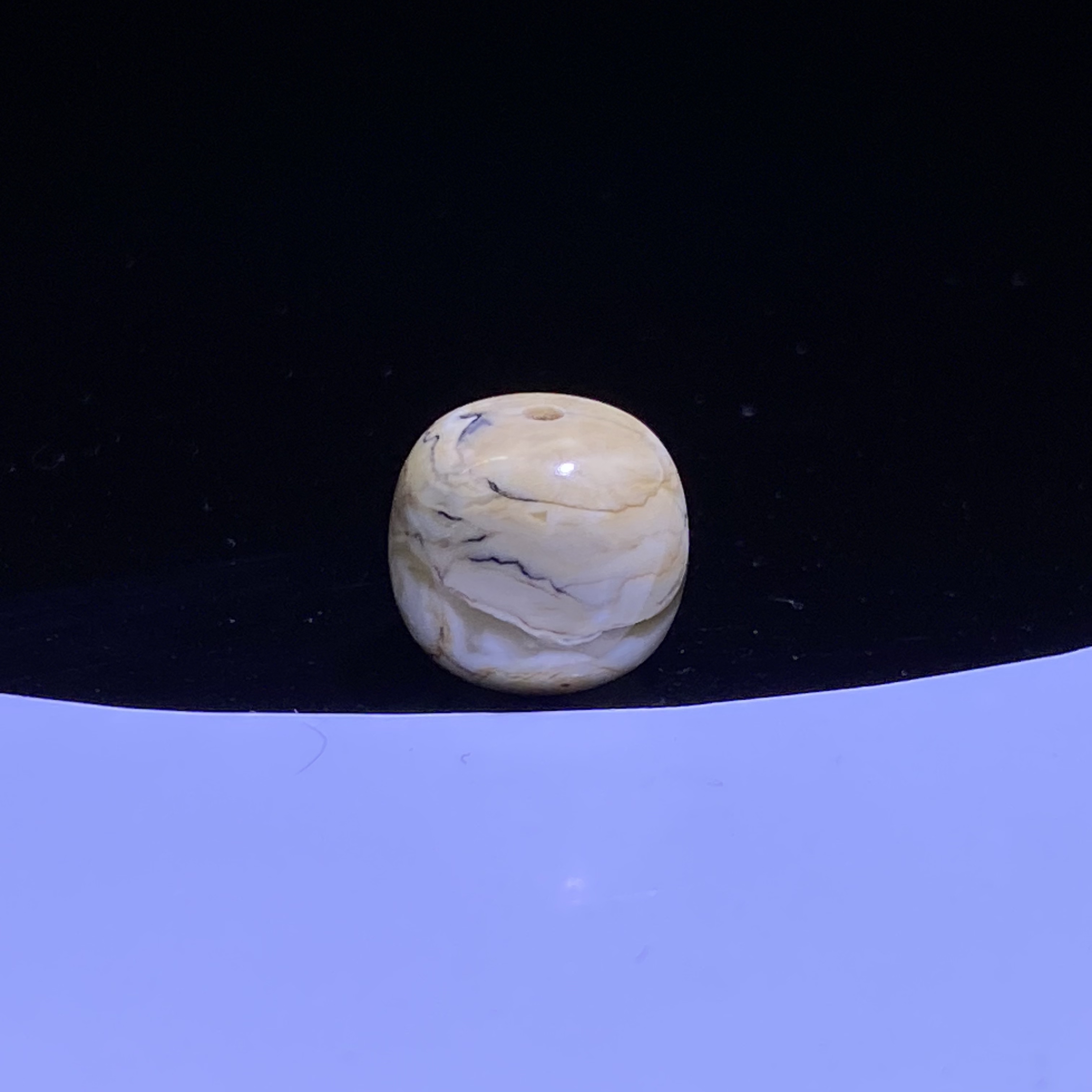 琥珀蜜蜡咖沁闪电虎皮纹老型单珠11.8mm