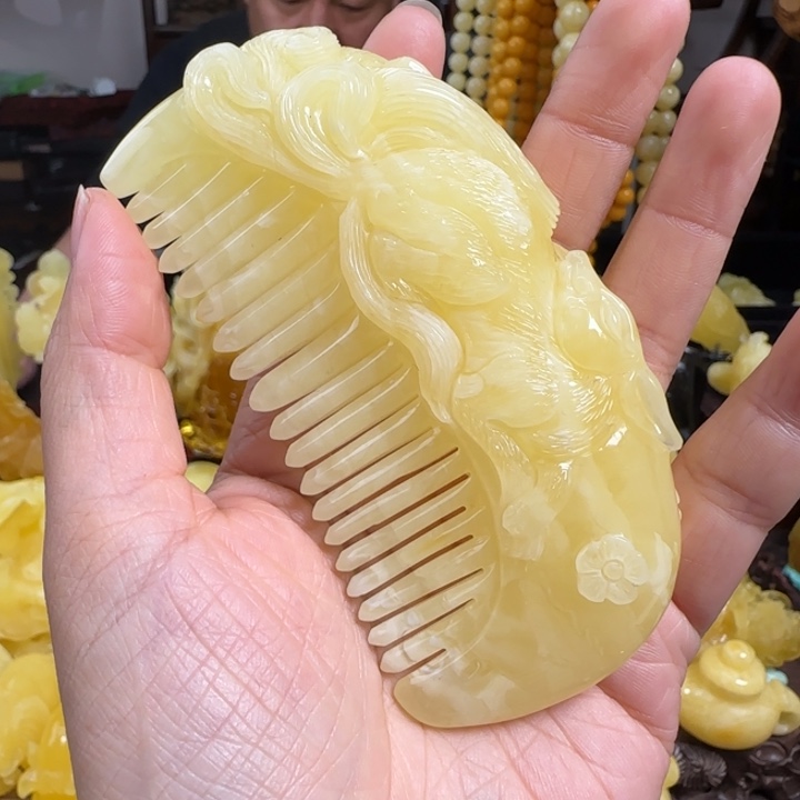 蜜蜡珠宝奇石未镶嵌