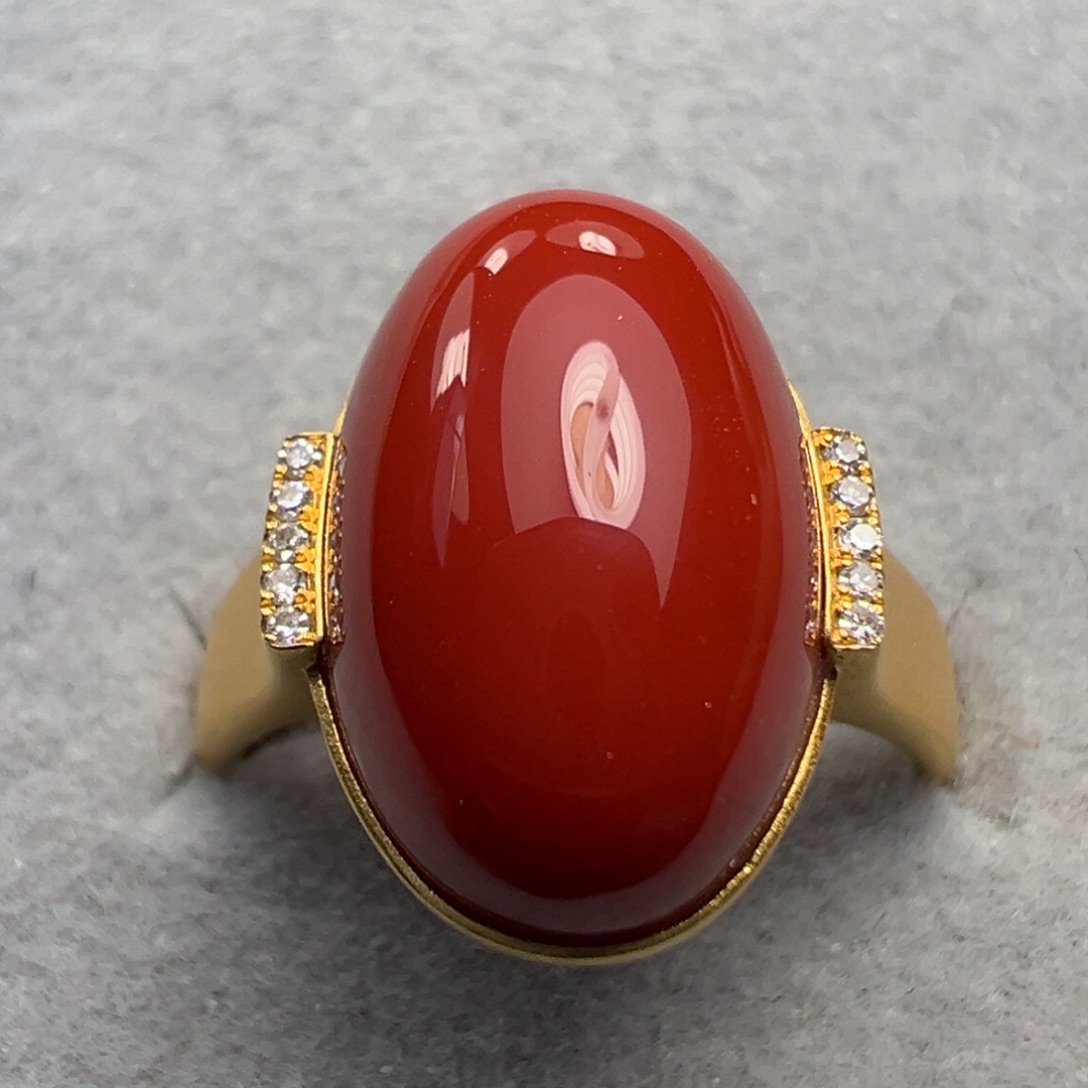 南红玛瑙18K金镶嵌戒指