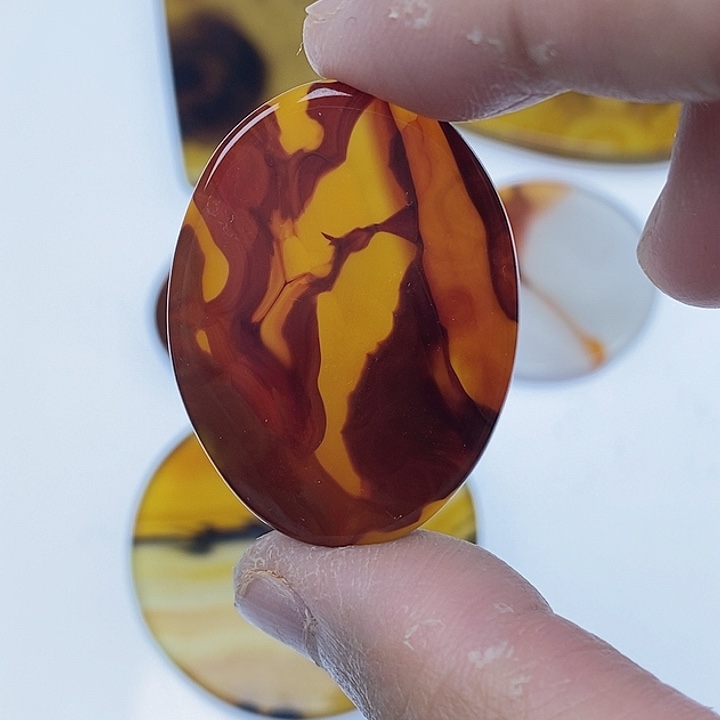 玛瑙/玉髓未镶嵌珠宝半成品