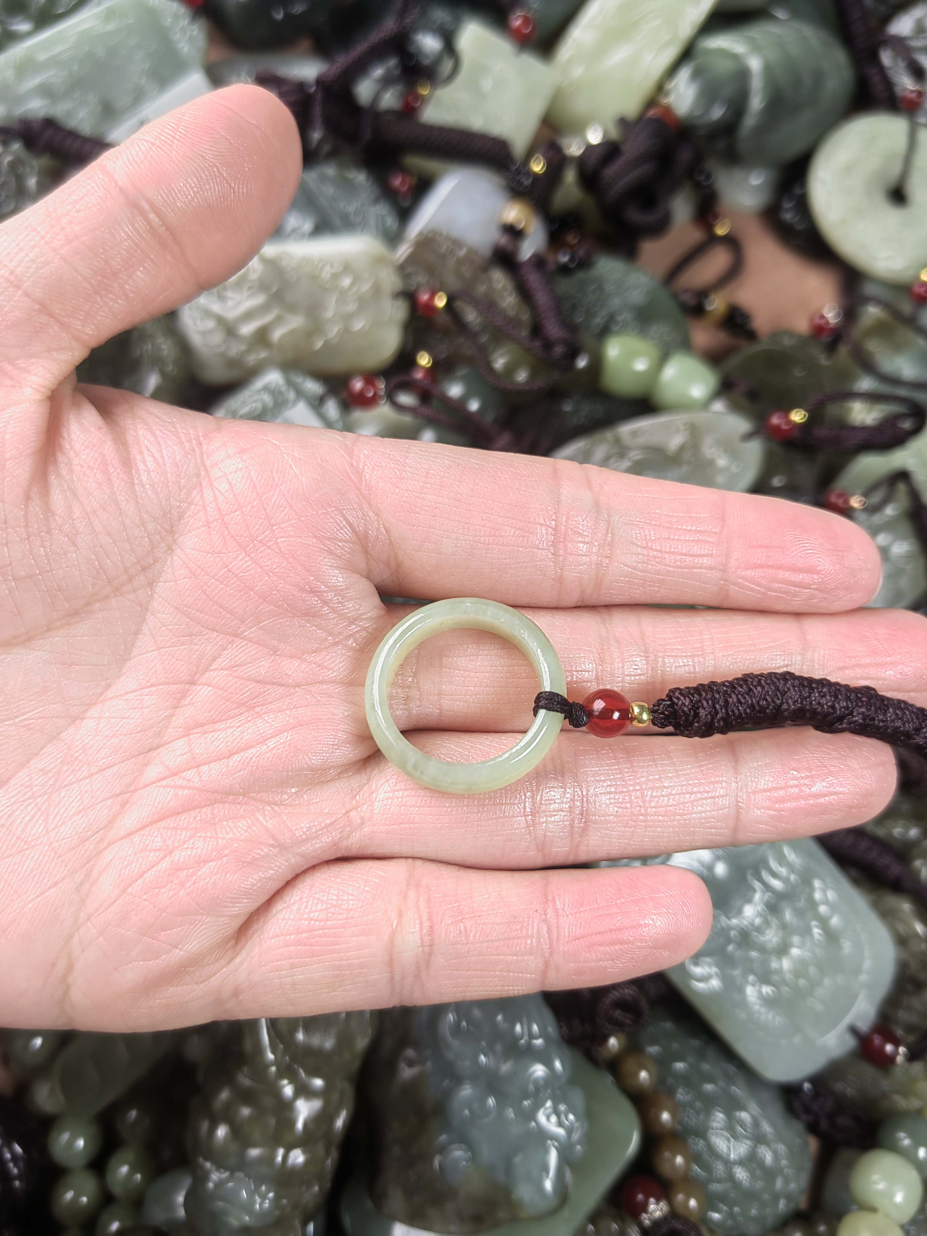 天然和田玉新疆黄口料戒圈吊坠