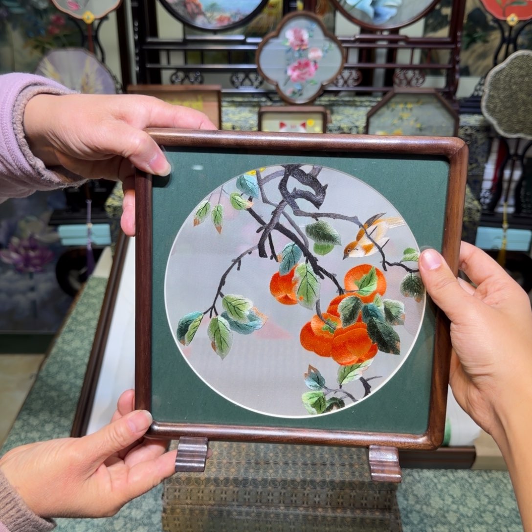 刺绣手工苏绣工艺制作技艺精湛