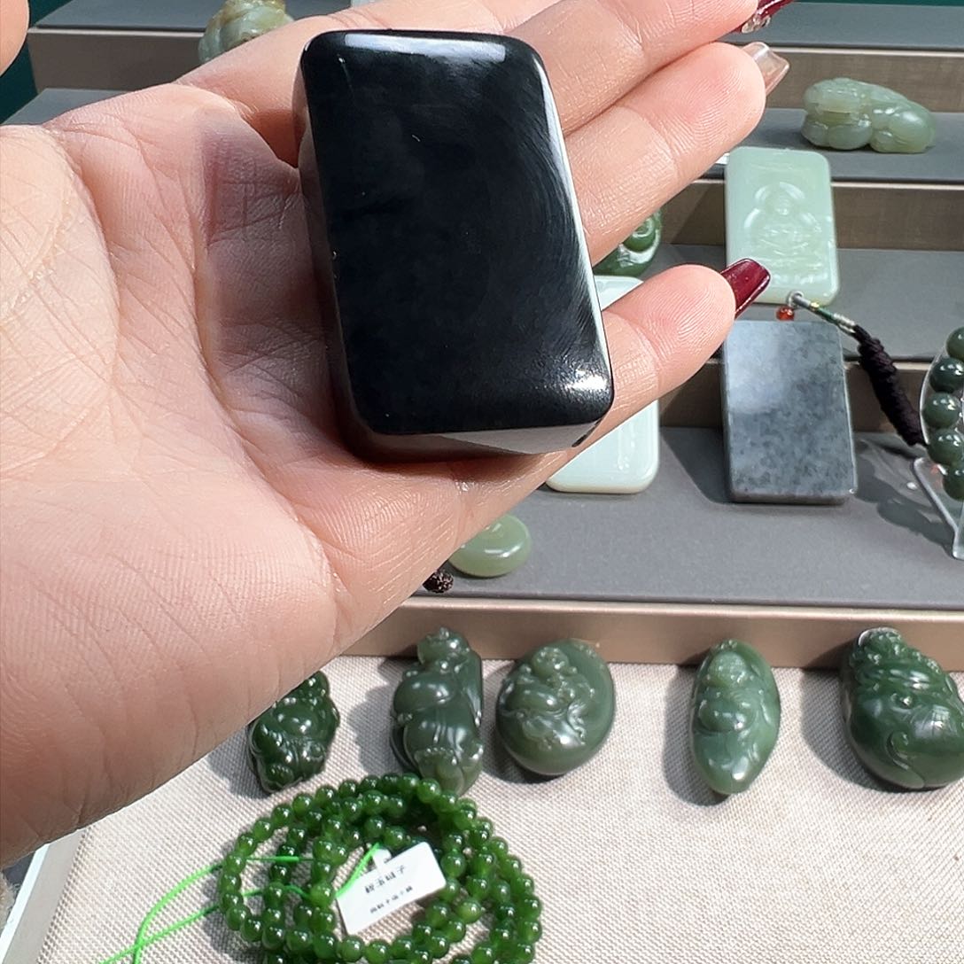 和田玉吊坠(不含链)未镶嵌