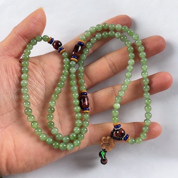 项链未镶嵌和田玉（碧玉）