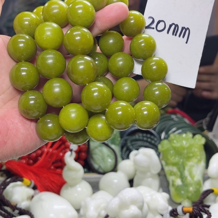 蛇纹石玉手串多样性发货未镶嵌