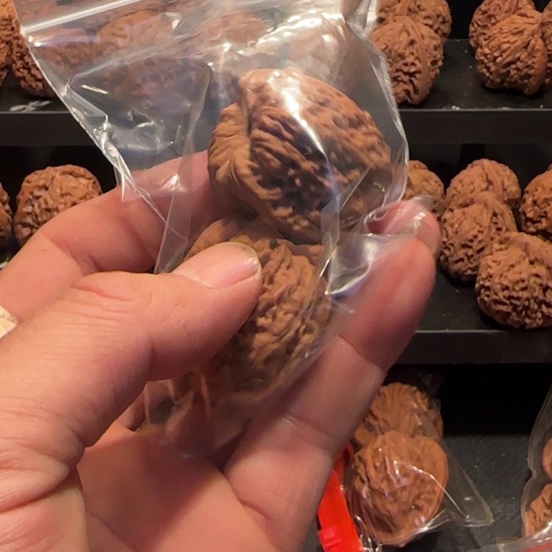 桃核把件无***猫涿鹿南疆36