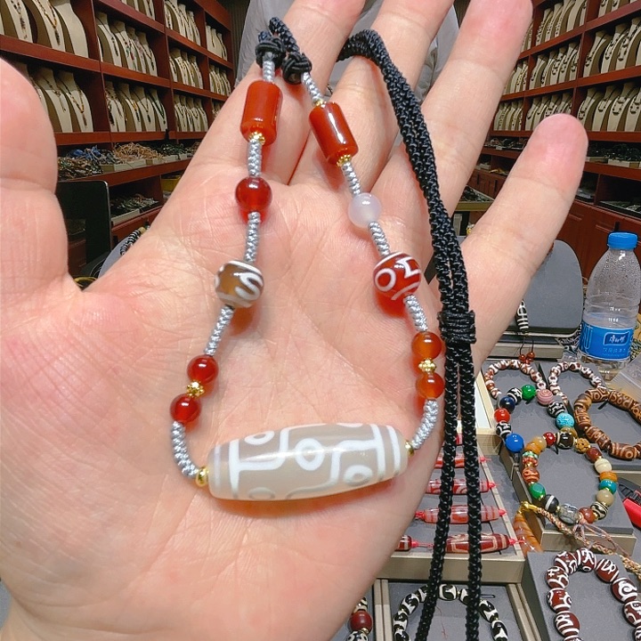 未镶嵌玛瑙/玉髓珠宝奇石