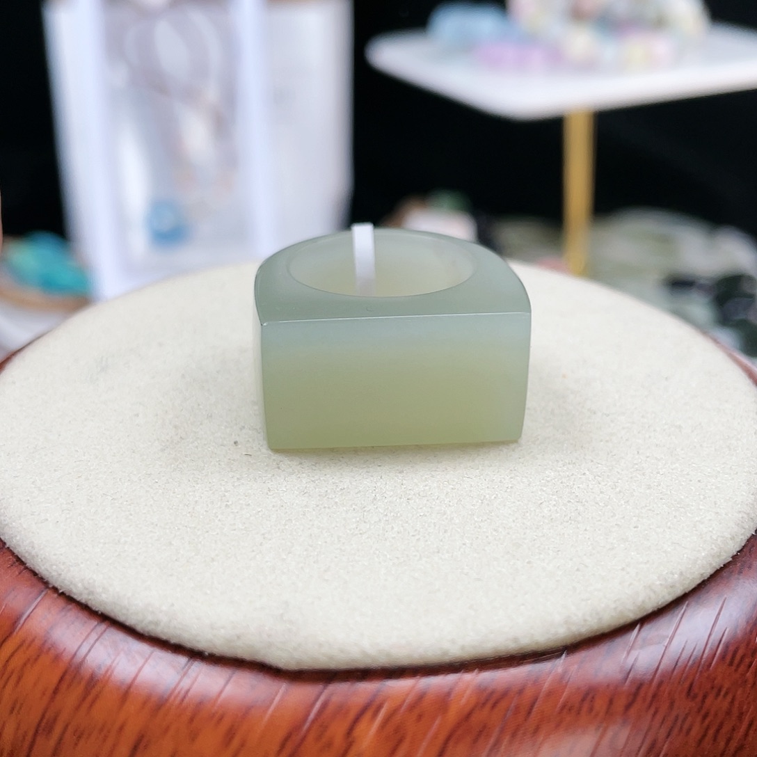 和田玉未镶嵌戒指P100晴水马鞍17.9不退换