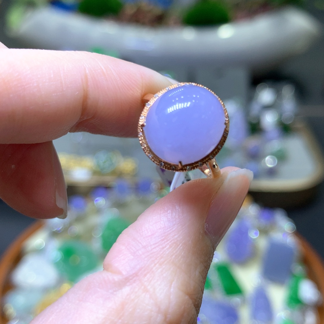 【闪购商品】翡翠颈饰18K金镶嵌翡翠吊坠项链