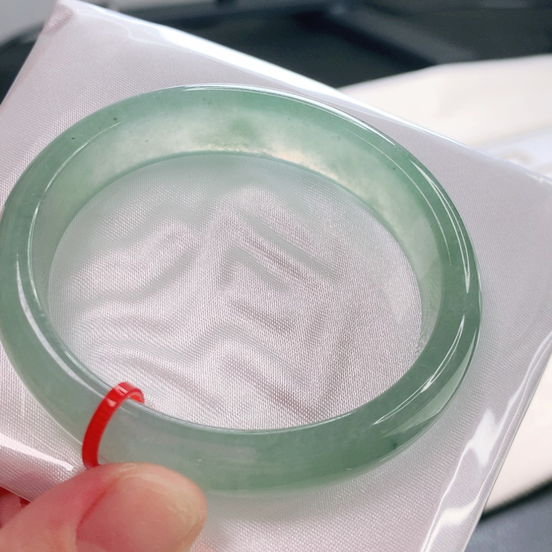 翡翠手镯未镶嵌贵妃53.3