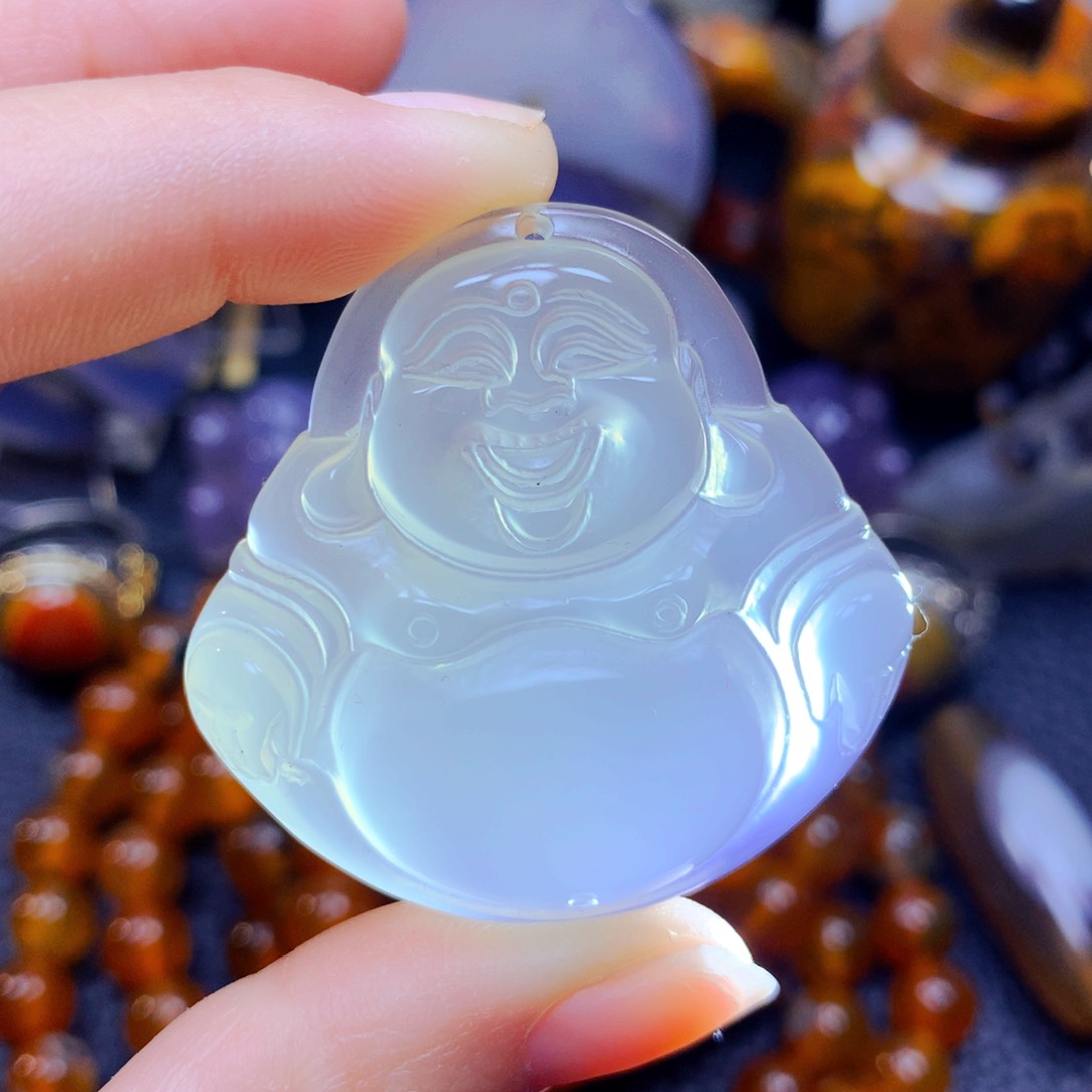 玛瑙/玉髓雕刻吊坠未镶嵌