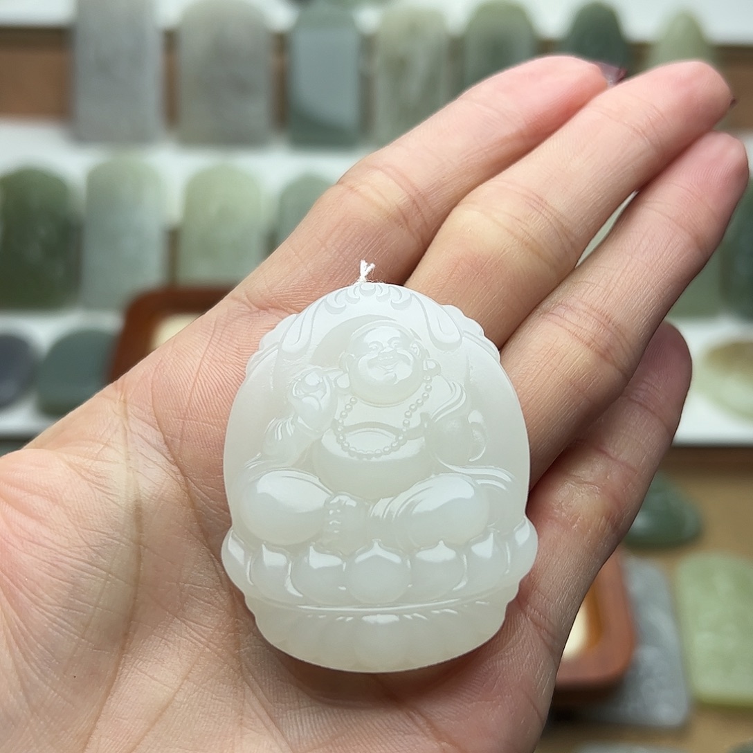 沙***5和田玉未镶嵌颈饰