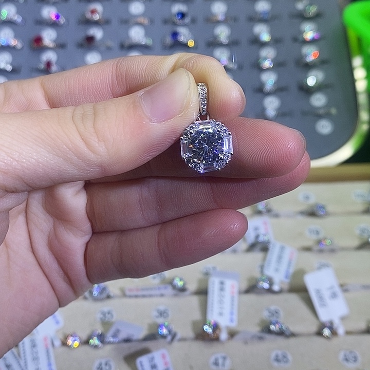 咖***+大理石纯铜通灵吊坠一卡