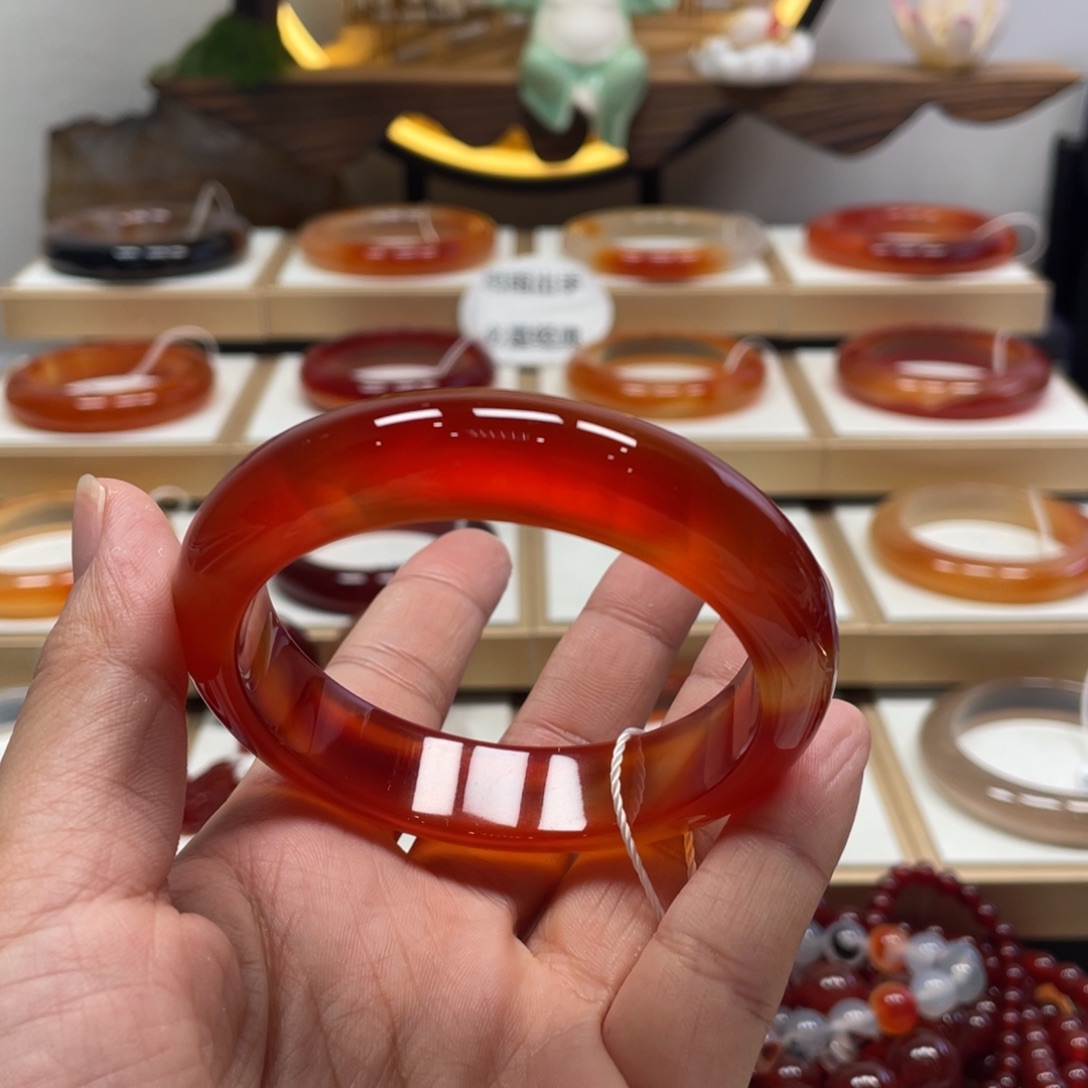 玛瑙/玉髓未镶嵌手镯