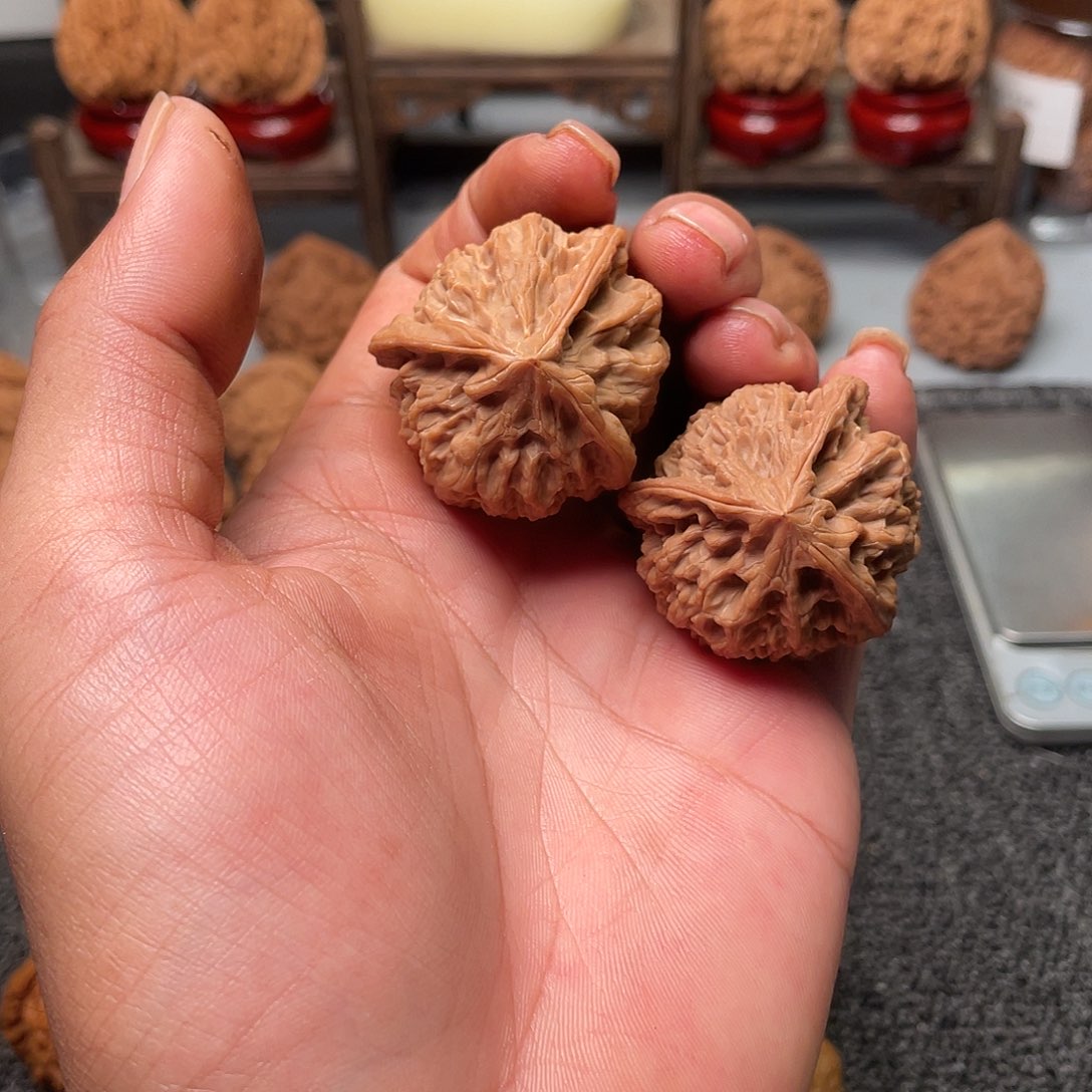 边***人吊坠文玩核桃核桃