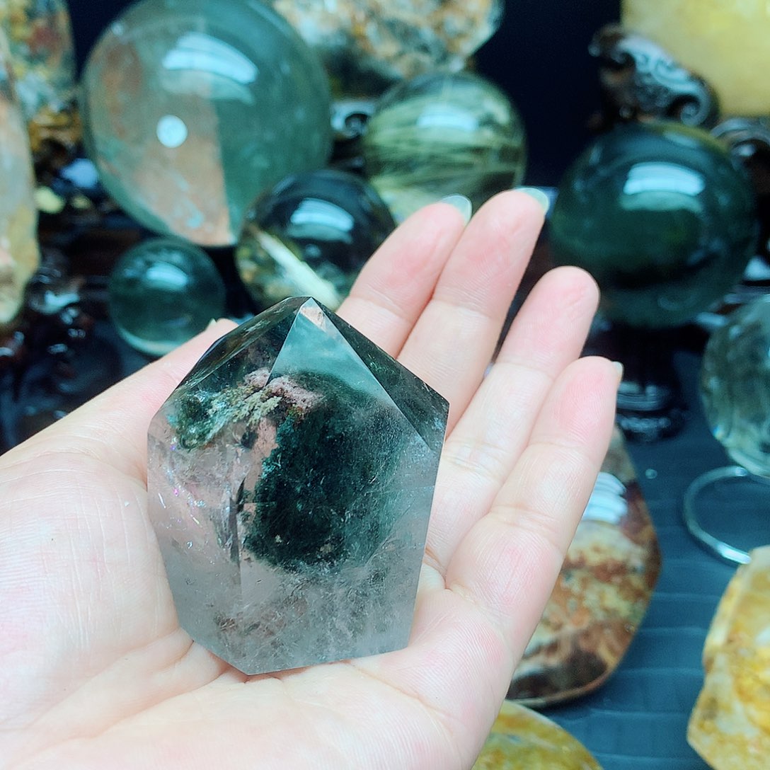 水晶珠宝半成品未镶嵌记****飞