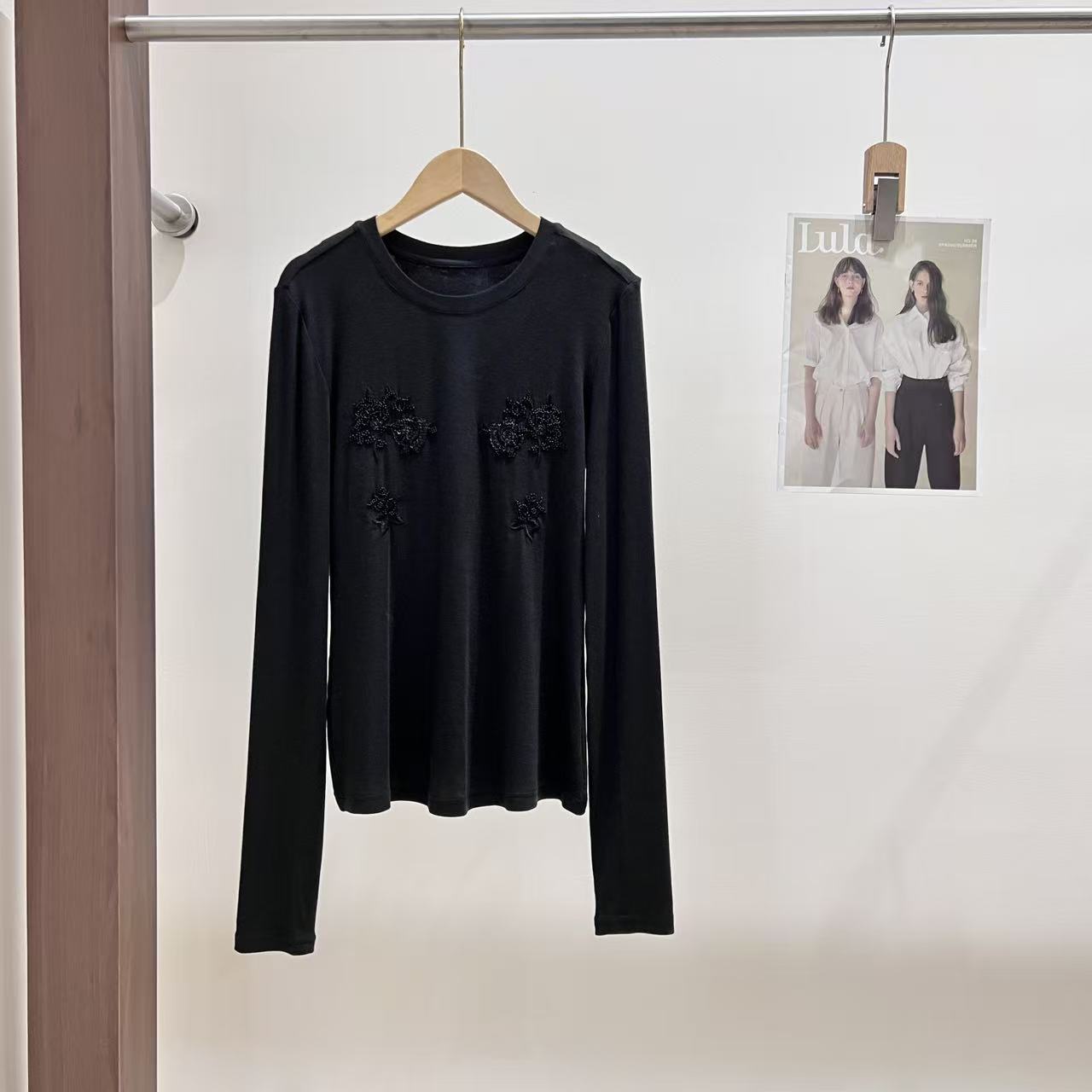 ZZ长袖套装蕾丝时尚刺绣束身套头圆领有弹力森系X004