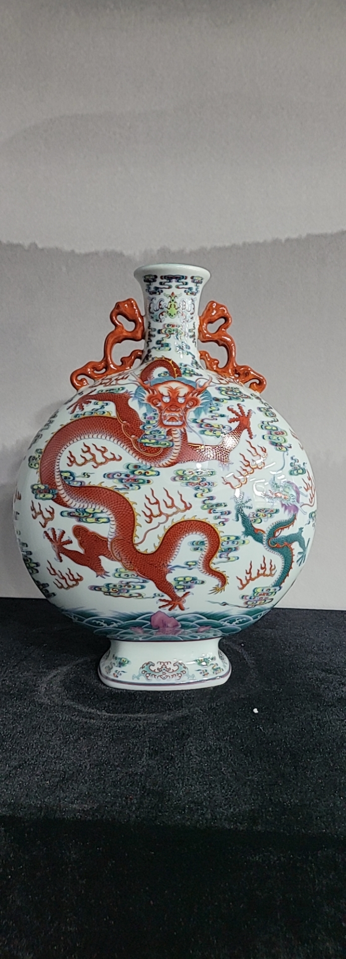 QC47  现代陶瓷艺术品高端瓷器赏盘赏器