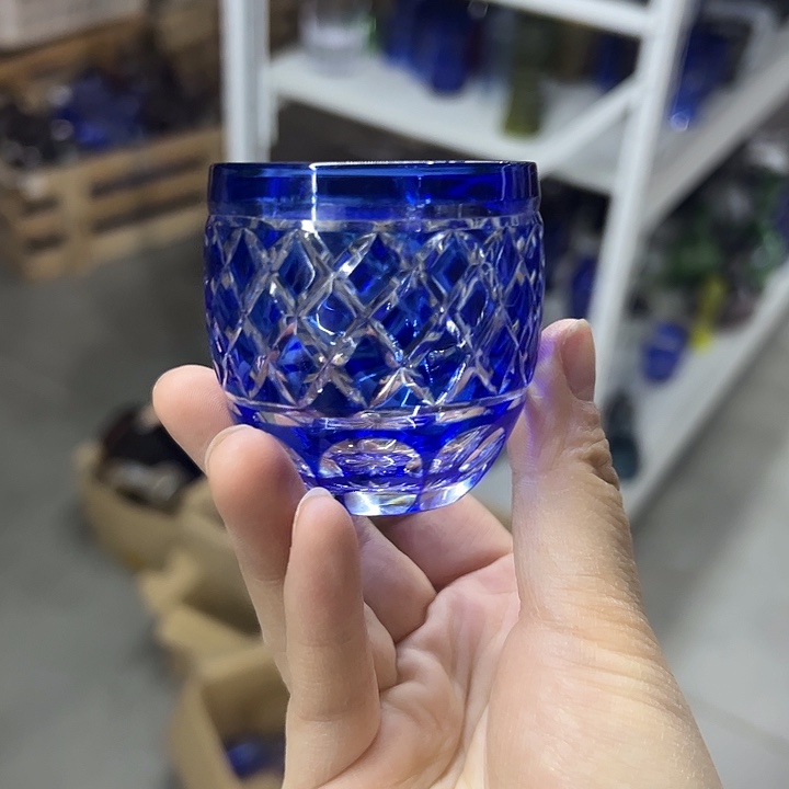 水晶玻璃平底款微瑕一个