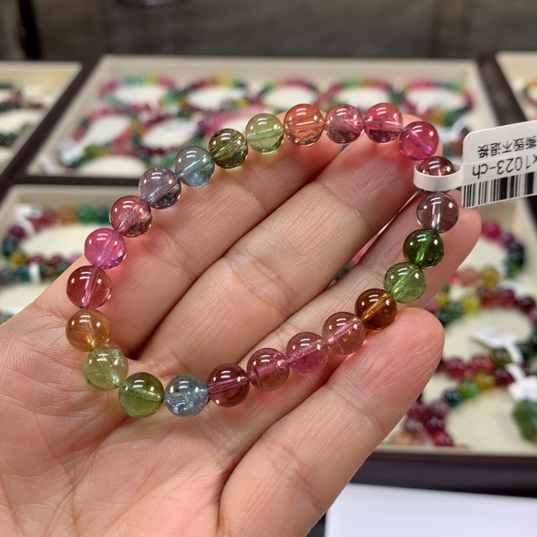 未镶嵌碧玺手链8.1左右