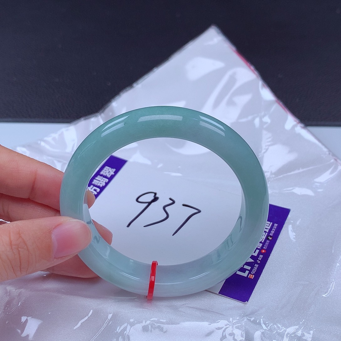 翡翠手镯未镶嵌手镯001467