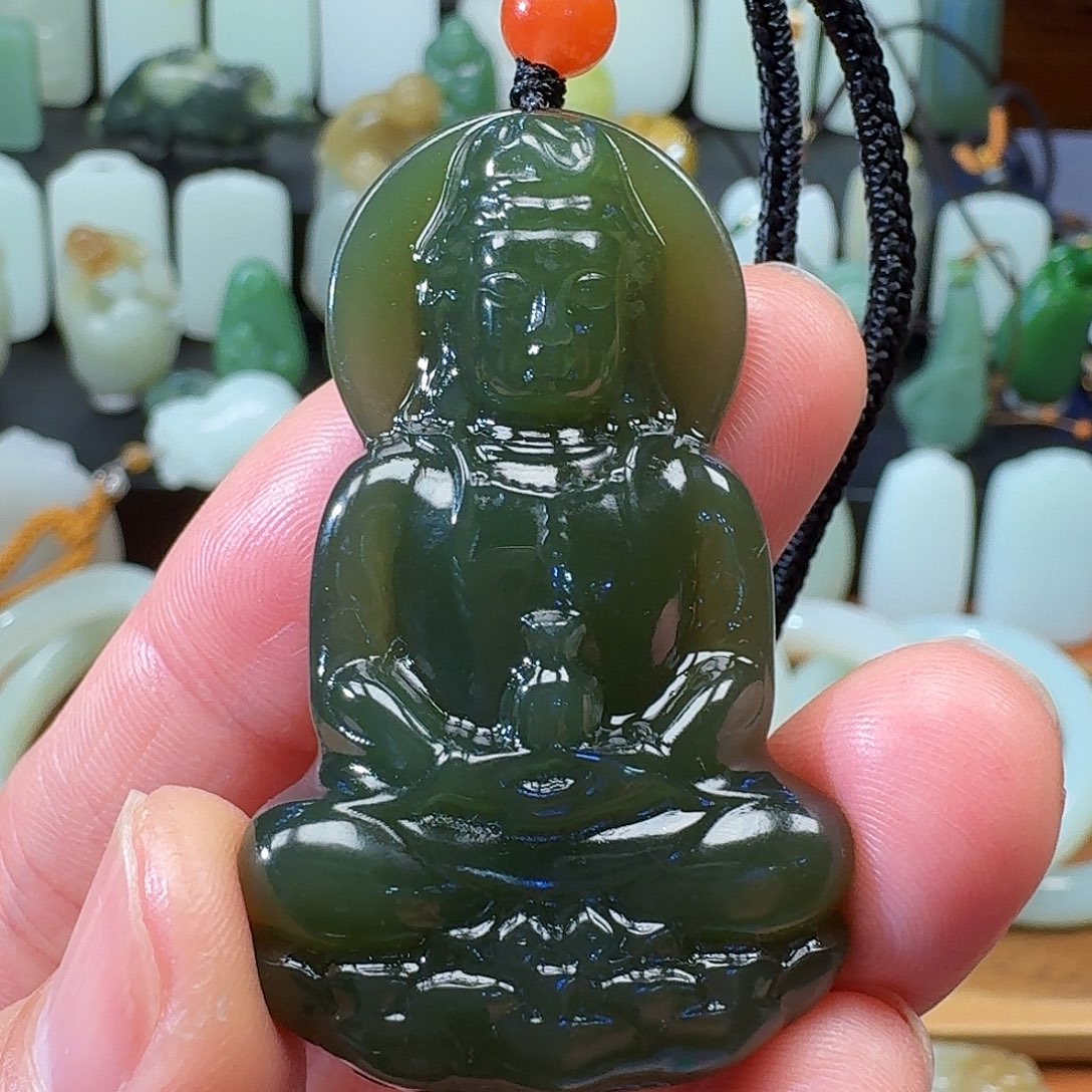 和田玉颈饰未镶嵌