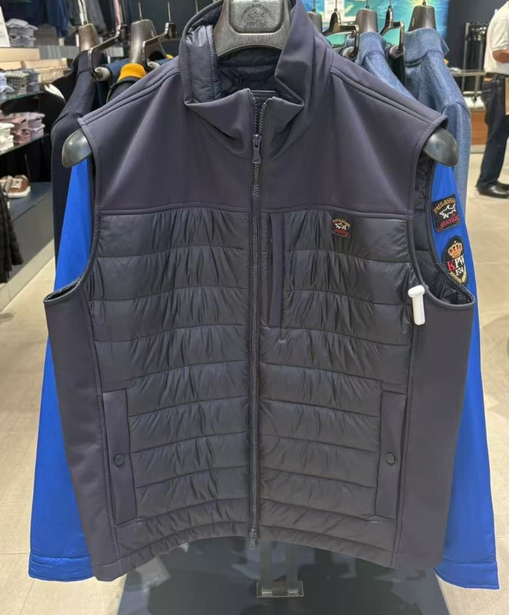 保鲨 不退换 藏青色动态弹力夹棉马甲  下单联系客服