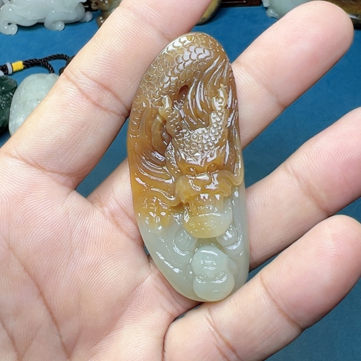 未镶嵌和田玉把件