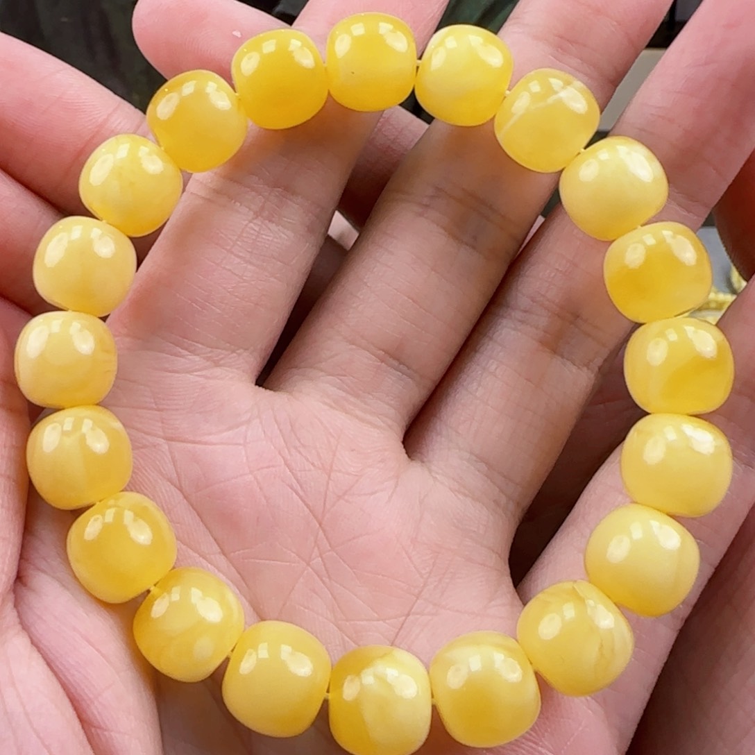 琥珀裸石未镶嵌蜜蜡