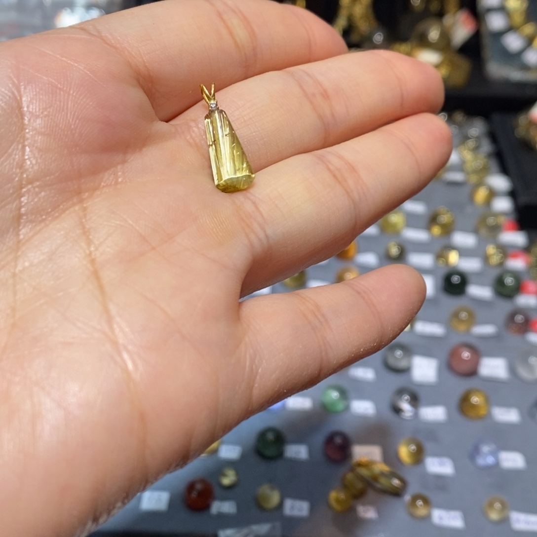 未镶嵌水晶手链吊坠