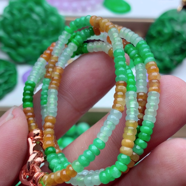 翡翠未镶嵌毛衣链