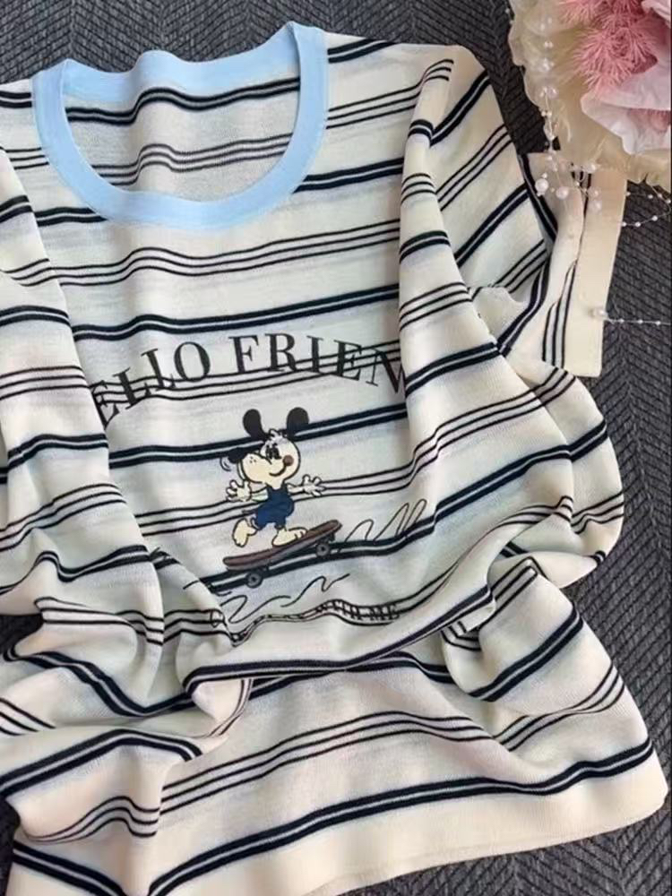 【OZZ—25107】刺绣短袖卡通动漫条纹卡通T恤夏季套头宽松女士