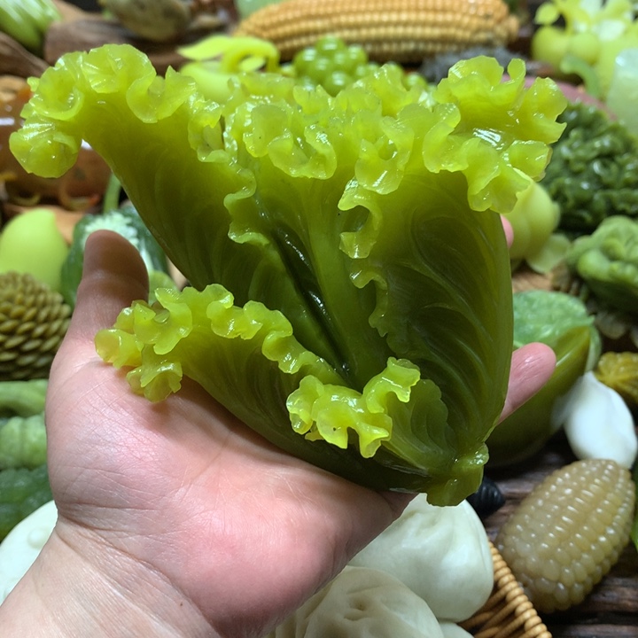 蛇纹石玉手把件未镶嵌