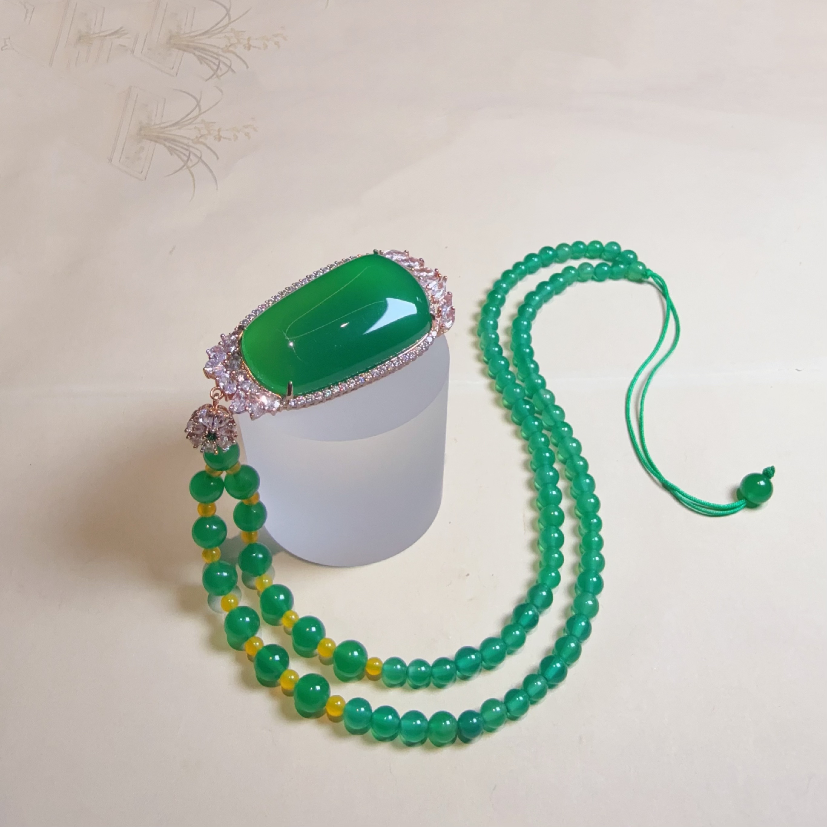 【佳思珠宝】满绿玛瑙精镶无事牌吊坠-配珠链-多样性只发一件