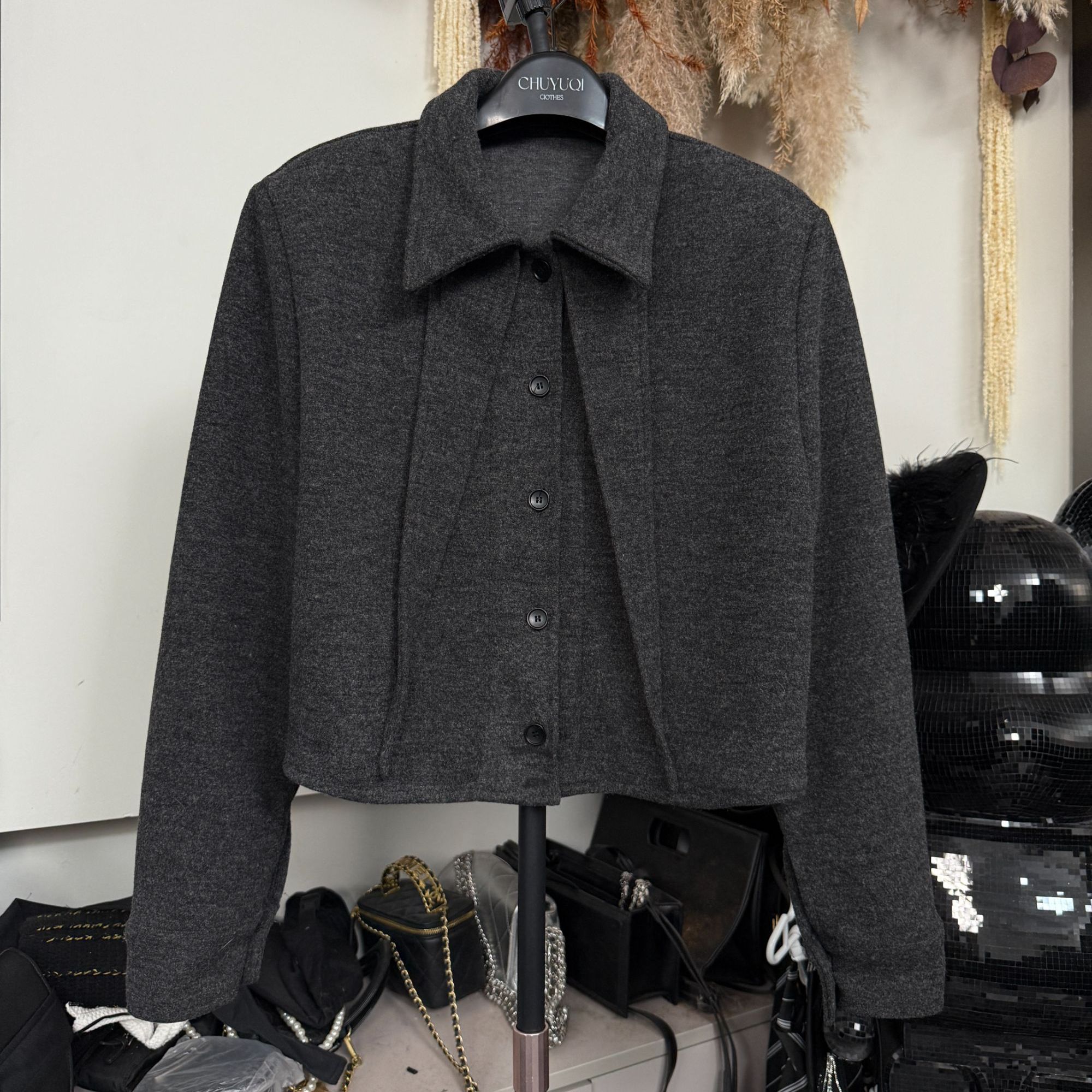 DA-J【衣装审美】冬季新款正肩常规款磨毛加厚高级洋气宽松休闲衬衫