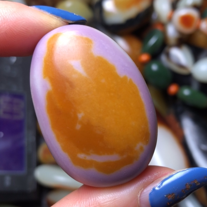 和田玉未镶嵌珠宝奇石