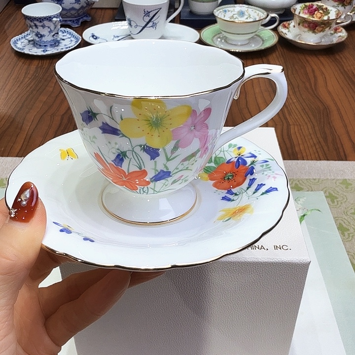 瓷片杯子杯子杯子水杯杯子水杯