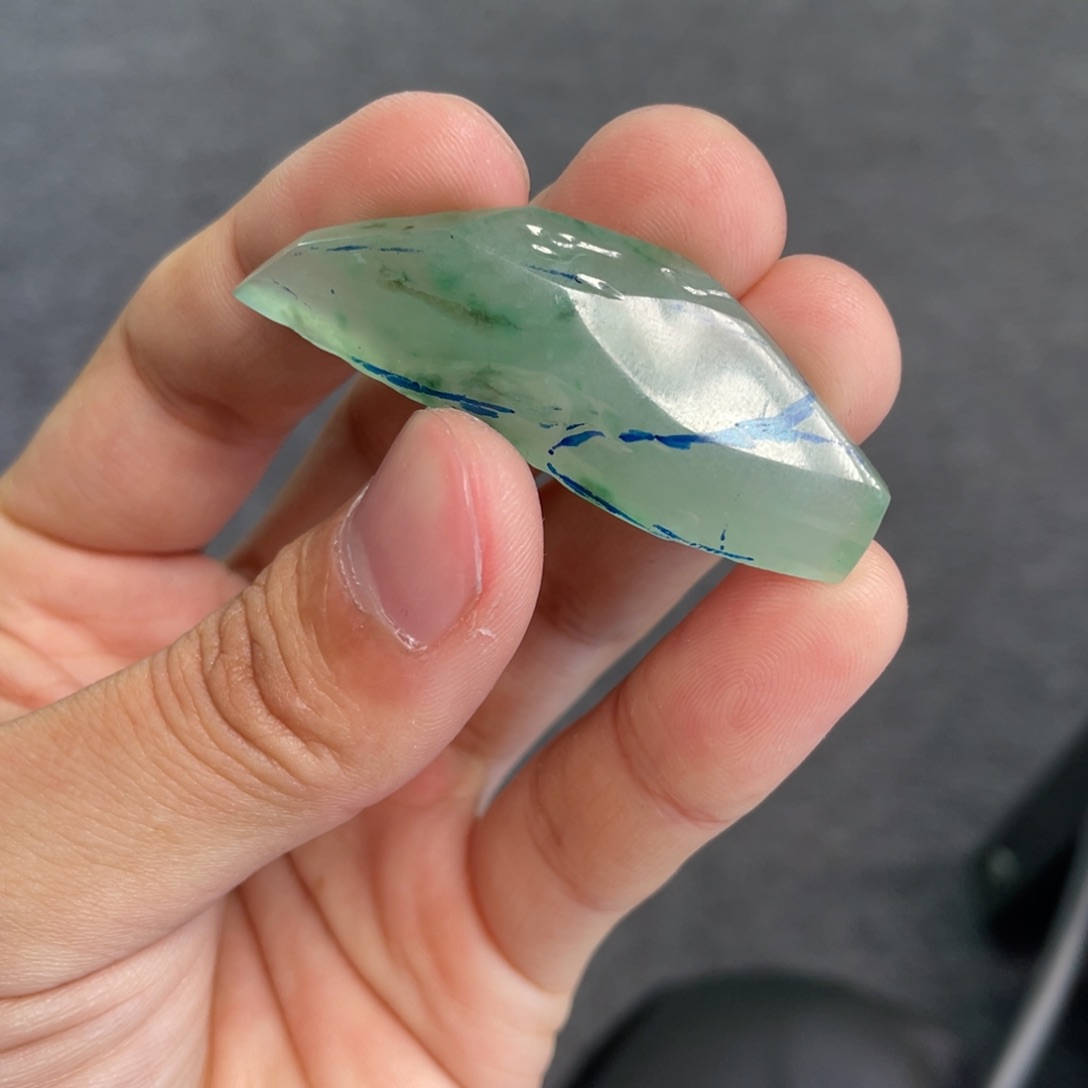 定制翡翠未镶嵌翡翠