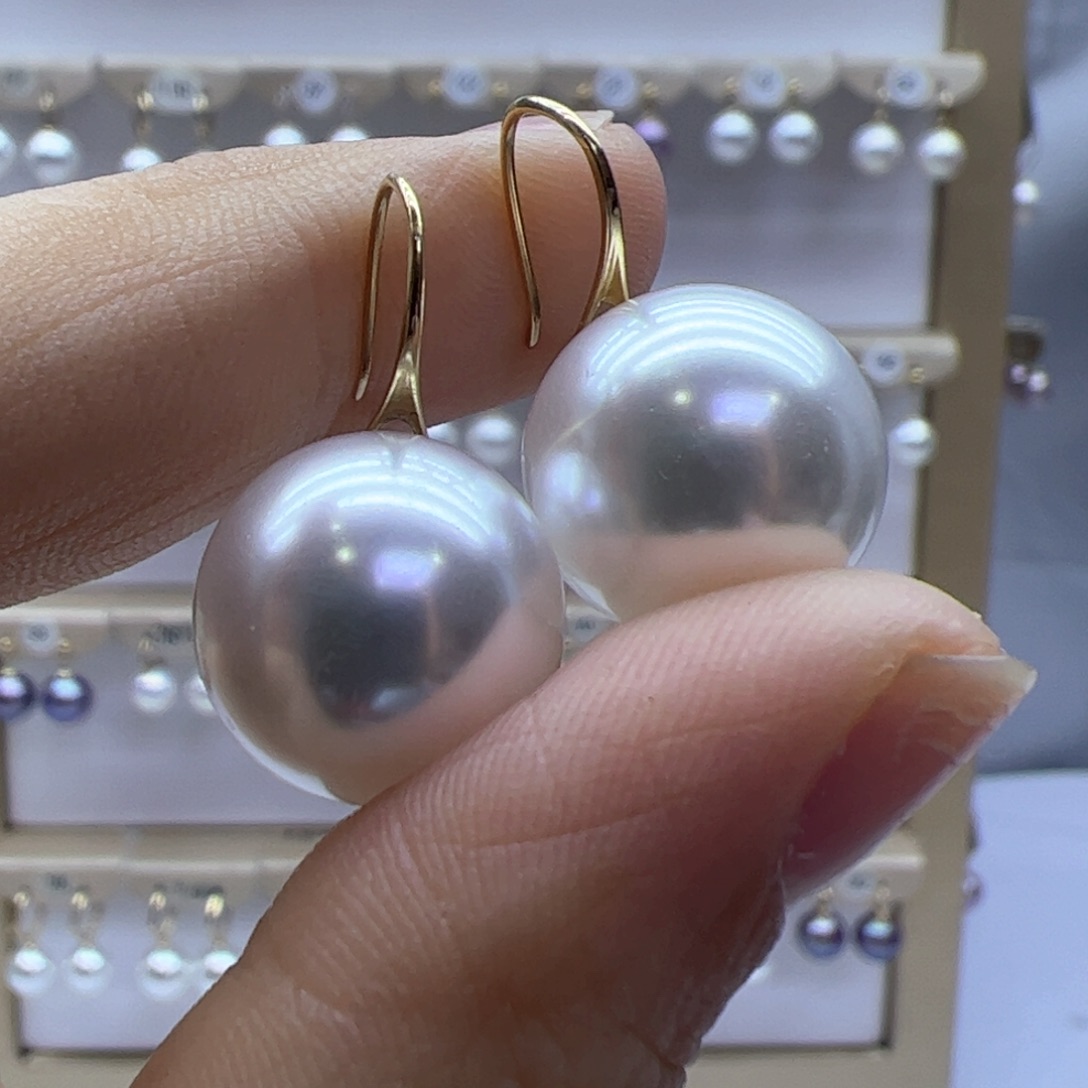 淡水珍珠耳饰18K金镶嵌